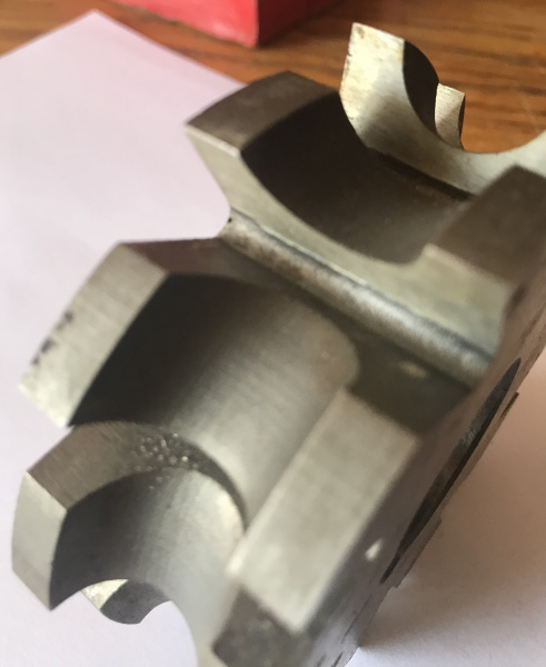 ADIAL TOOTH FACE CONCAVE 100R10 HSS A