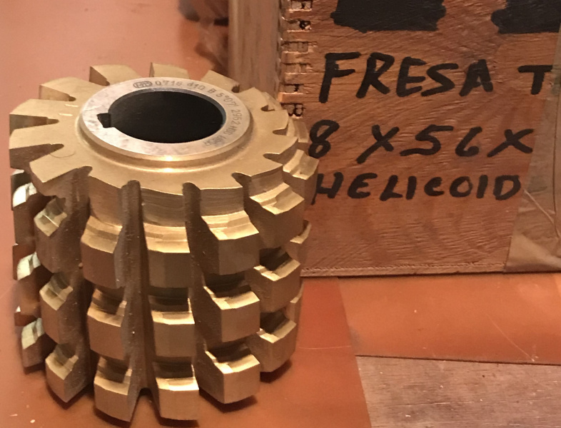FRESA HELICOIDAL 8 X 56 X 62