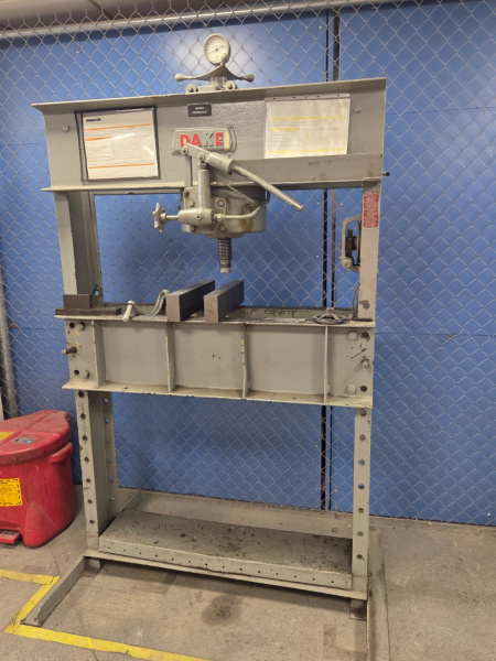 PRENSA HIDRAULICA TIPO H 75 TON DAKE