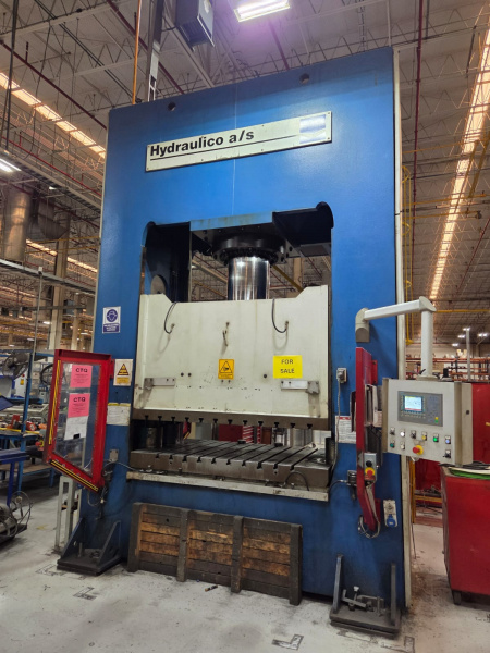 PRENSA HIDRAULICA 600 TON