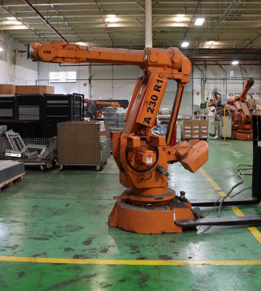 ROBOT ABB IRB6400