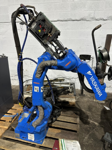 ROBOT DE SOLDADURA YASKAWA MOTOMAN
