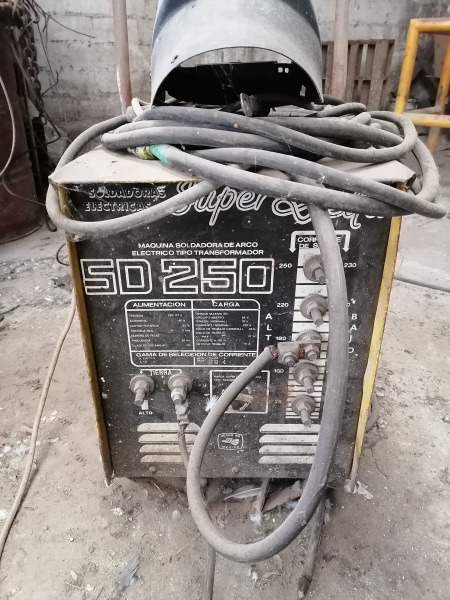 SOLDADORA ELECTRICA